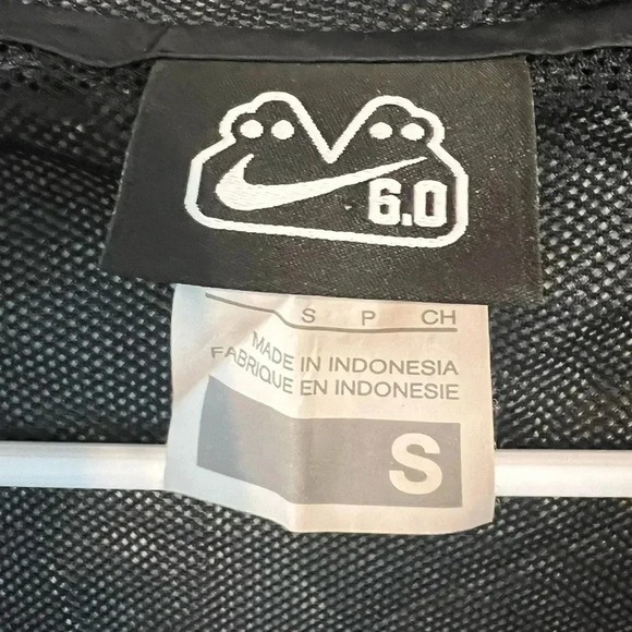 Nike SB 6.0 Lion Foo Dog AoP Print Swoosh Logo Hooded Windbreaker Jacket S - Picture 5 of 6